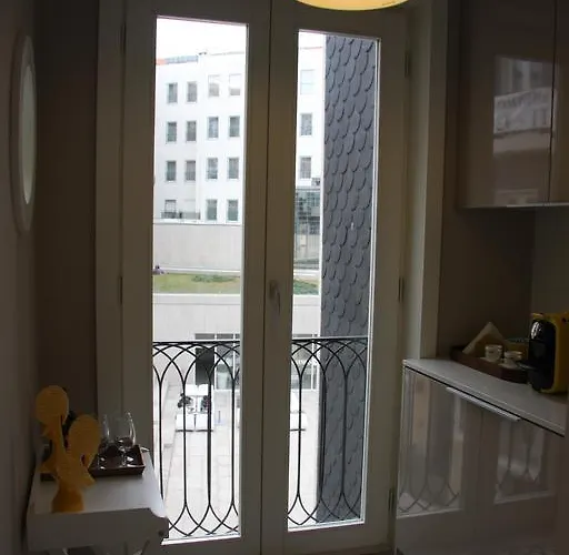 Toctoc Yellow * 포르투