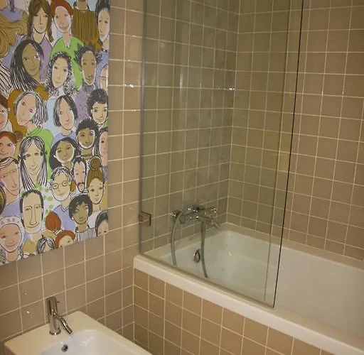 Toctoc Yellow 아파트 *